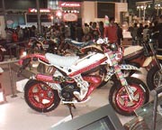SUZUKI booth photo
